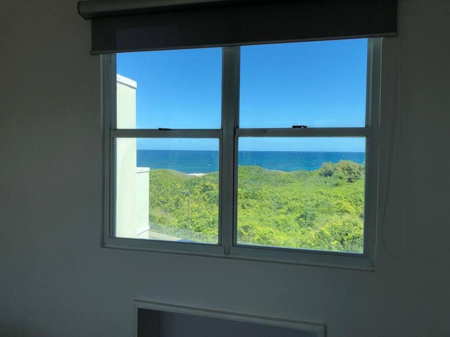 Haudimar Ph Beachfront Apt 4Br/3Bath Isabela Extérieur photo
