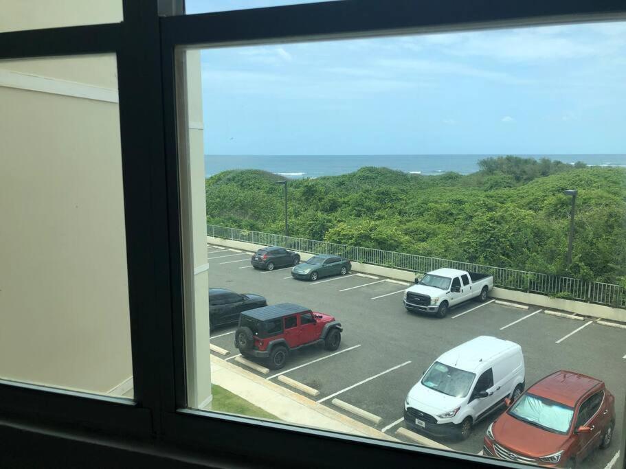 Haudimar Ph Beachfront Apt 4Br/3Bath Isabela Extérieur photo